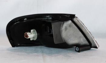 TYC 18522400 Turn Signal / Parking Light Assembly product image 2 of 2