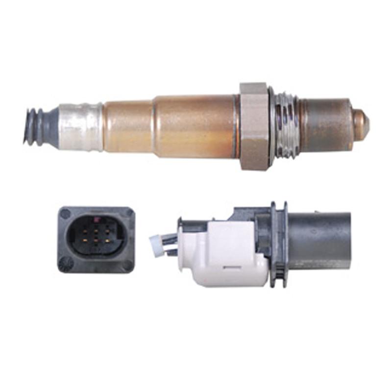 Denso 2345008 Air / Fuel Ratio Sensor product image 1 of 1