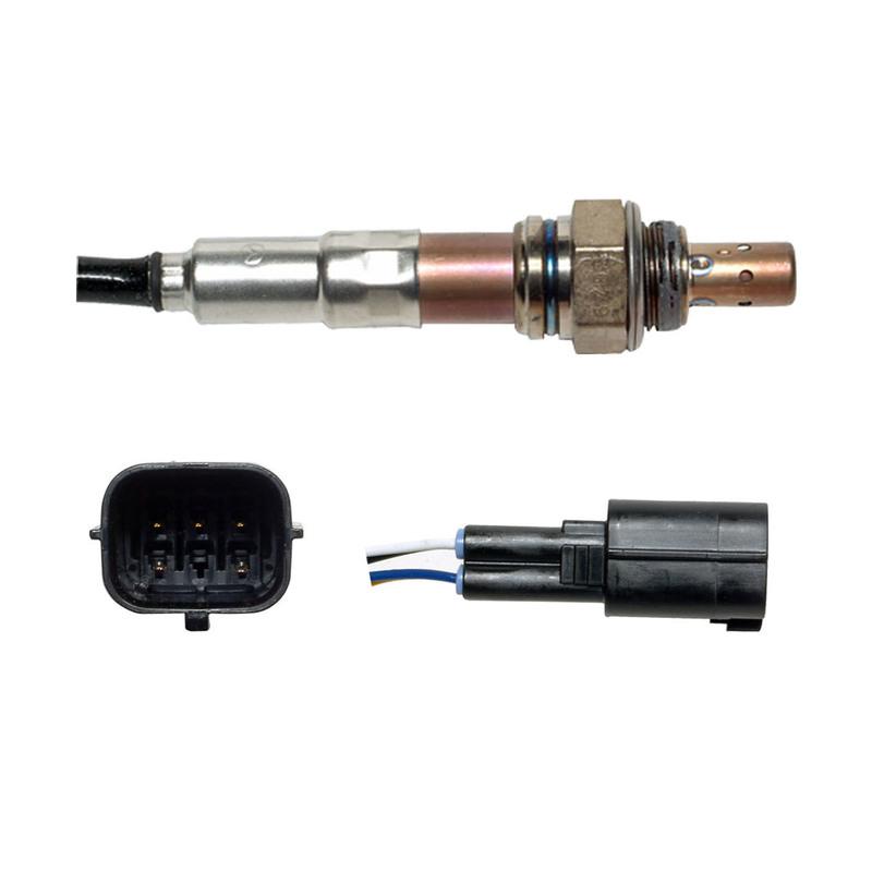 Denso 2345015 Air / Fuel Ratio Sensor product image 1 of 1