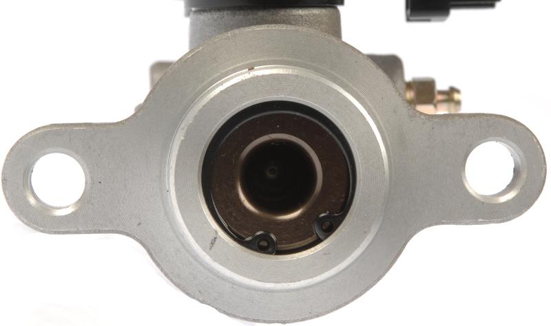 Dorman M630288 Brake Master Cylinder product image 3 of 4
