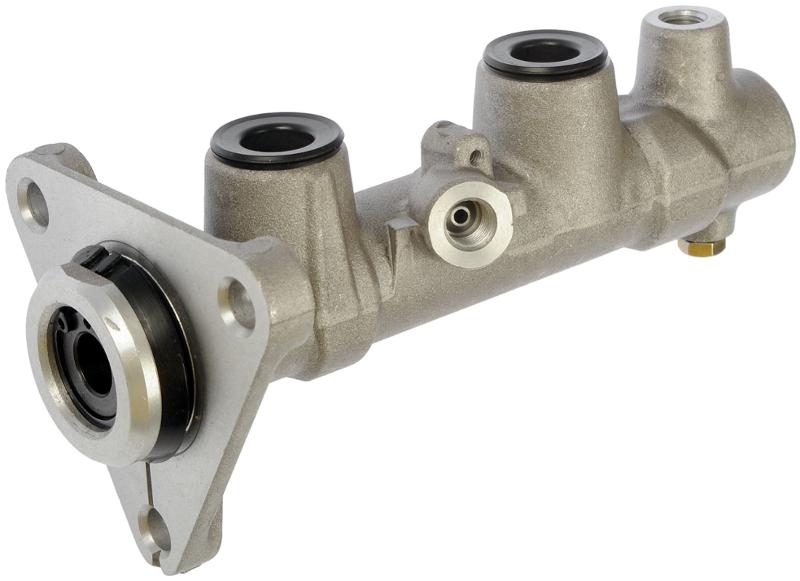 Dorman M390143 Brake Master Cylinder product image 3 of 4