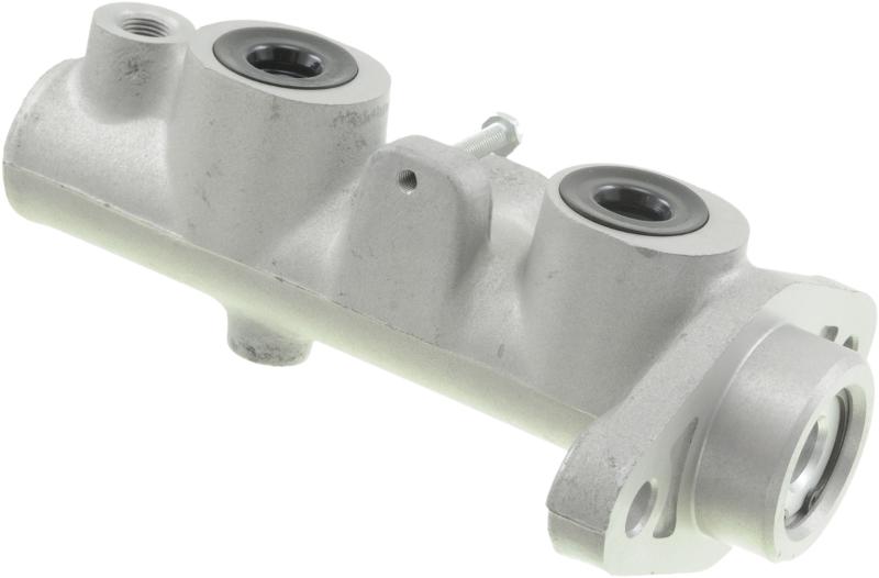 Dorman M390473 Brake Master Cylinder product image 3 of 4