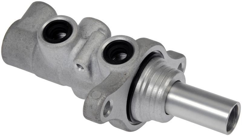Dorman M630613 Brake Master Cylinder product image 3 of 4