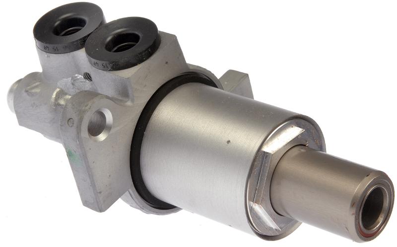 Dorman M630177 Brake Master Cylinder product image 3 of 4