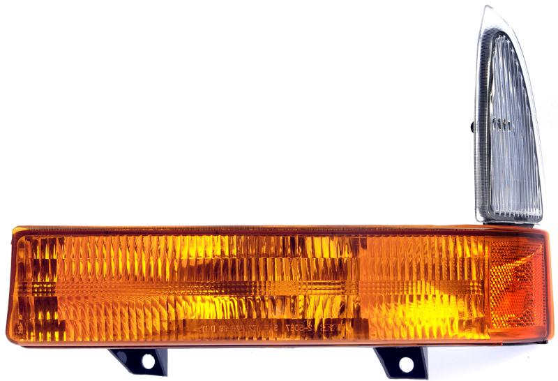 Dorman 1570905 Turn Signal / Parking Light Assembly product image 1 of 1