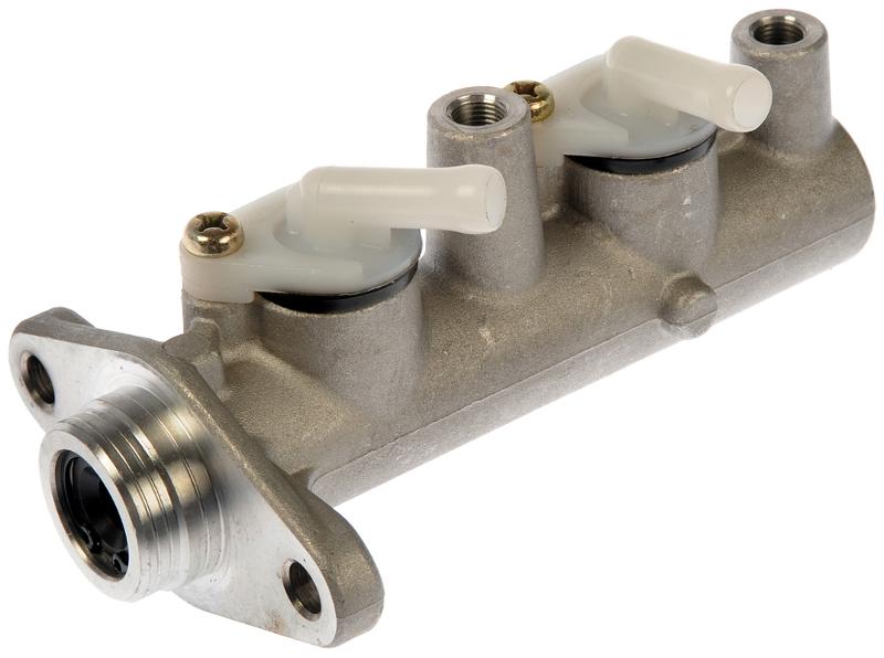 Dorman M390147 Brake Master Cylinder product image 3 of 4