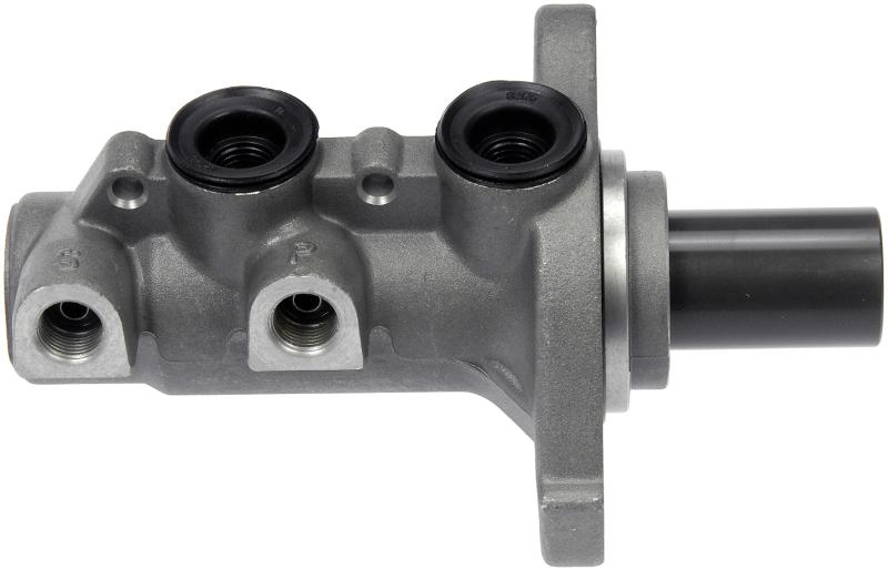 Dorman M630713 Brake Master Cylinder product image 2 of 4