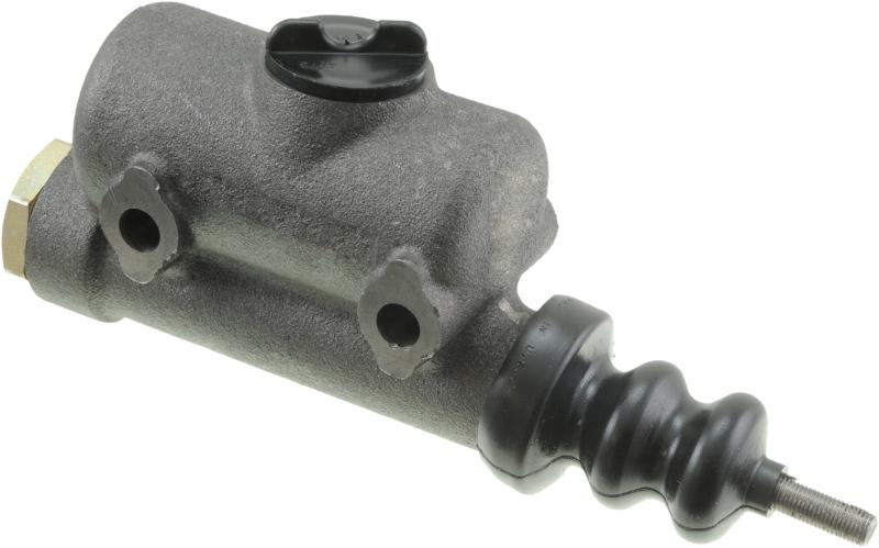 Dorman M16714 Brake Master Cylinder product image 3 of 4