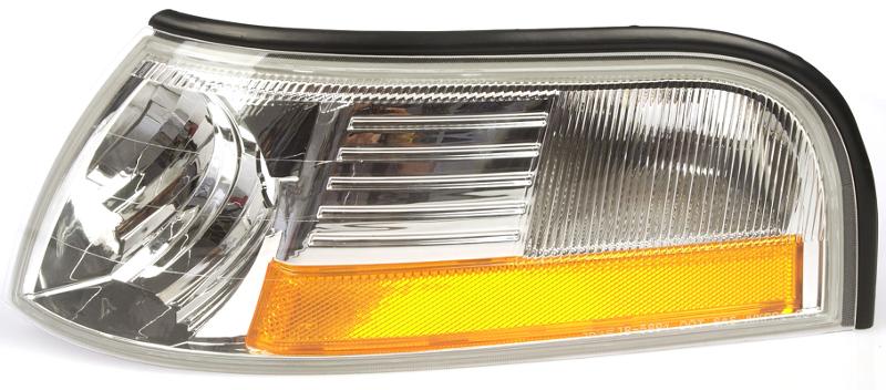 Dorman 1650250 Turn Signal / Parking Light Assembly product image 1 of 1