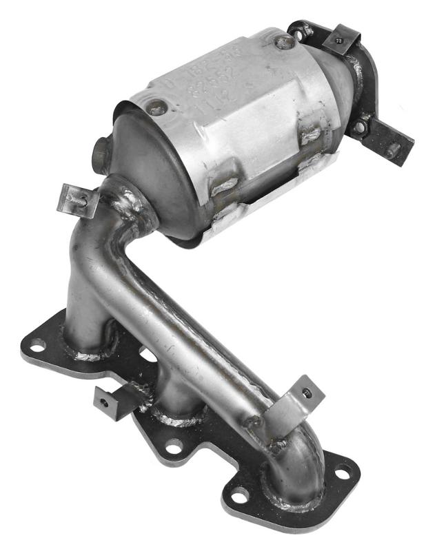 Walker Exhaust 82552 Exhaust Manifold with Integrated Catalytic Converter product image 1 of 1