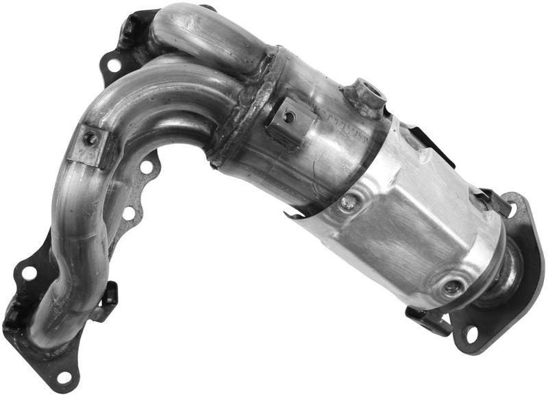 Walker Exhaust 16569 Exhaust Manifold with Integrated Catalytic Converter product image 1 of 1