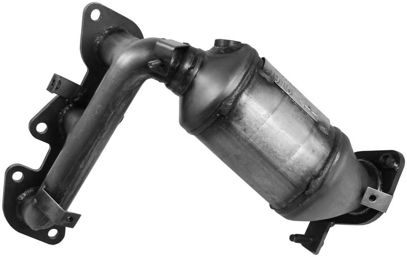 Walker Exhaust 83152 Exhaust Manifold with Integrated Catalytic Converter product image 1 of 1