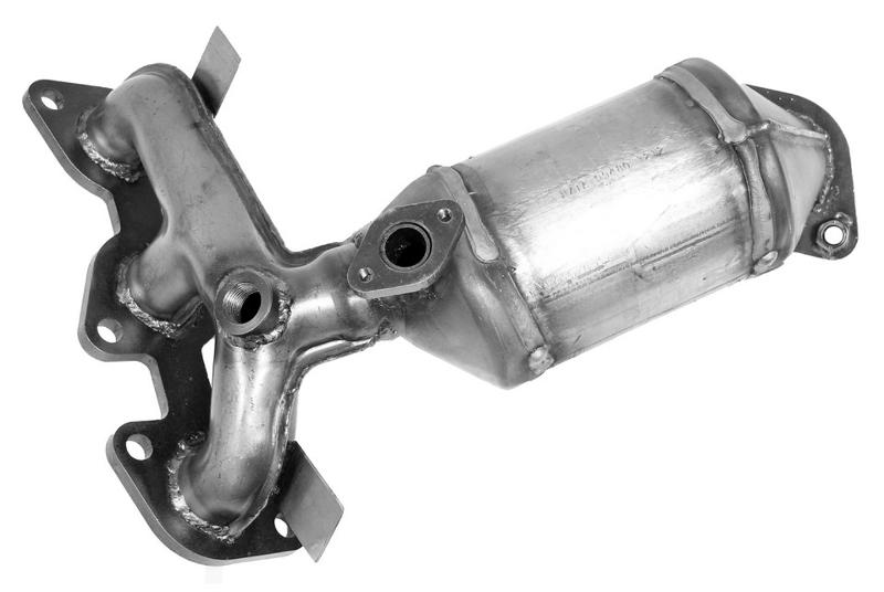 Walker Exhaust 16465 Exhaust Manifold with Integrated Catalytic Converter product image 1 of 1
