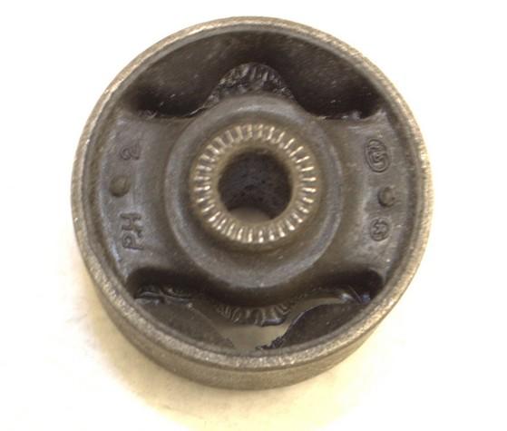 Westar EM5398 Engine Torque Strut Mount product image 1 of 1