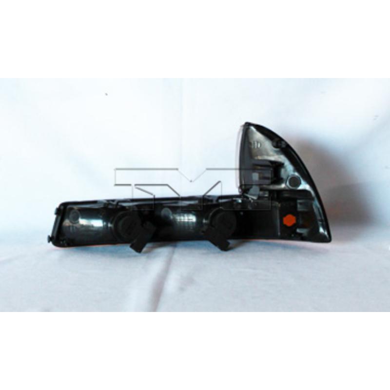 TYC 12500590 - Turn Signal / Parking Light Assembly TYC 12500590 Turn Signal / Parking Light Assembly product image 3 of 3