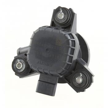 AISIN WQT001 Inverter Cooler Water Pump product image 1 of 5