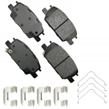 Akebono ACT1913 - Disc Brake Pad Akebono ACT1913 Disc Brake Pad product image 1 of 1
