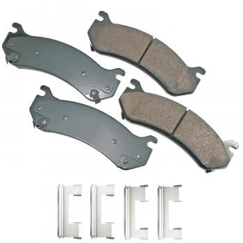 Akebono ACT785 - Disc Brake Pad Akebono ACT785 Disc Brake Pad product image 1 of 1