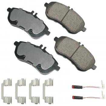Akebono EUR1340A Disc Brake Pad product image 1 of 1