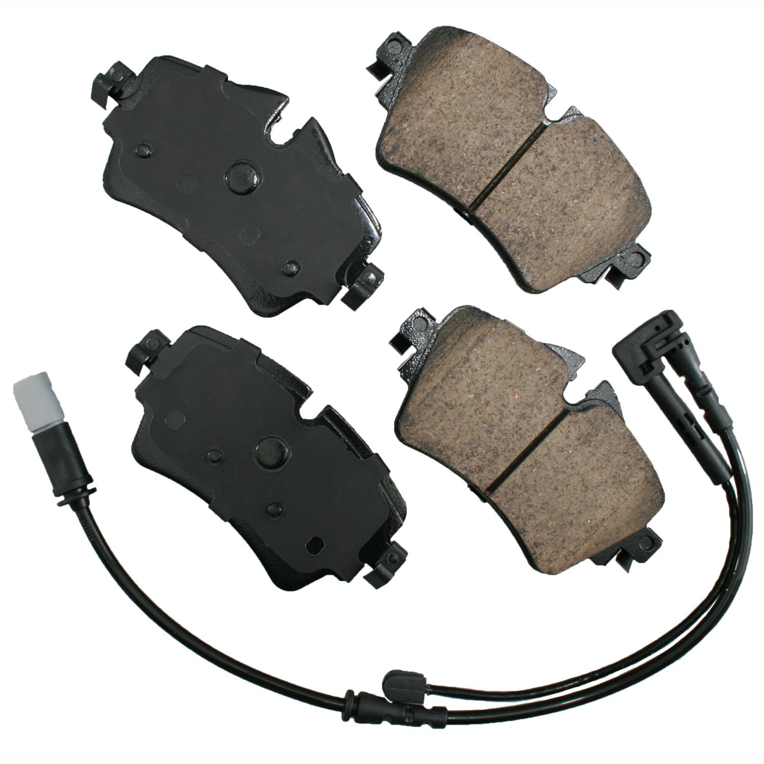 Akebono EUR1801 Disc Brake Pad product image 1 of 1