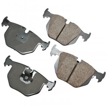 Akebono EUR683 Disc Brake Pad product image 1 of 1