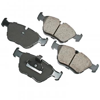 Akebono EUR725 - Disc Brake Pad Akebono EUR725 Disc Brake Pad product image 1 of 1