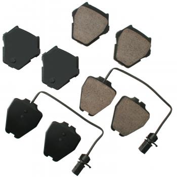 Akebono EUR912 Disc Brake Pad product image 1 of 1