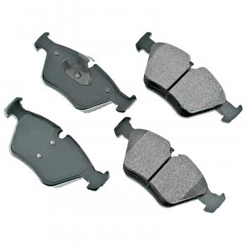Akebono EUR946 Disc Brake Pad product image 1 of 1