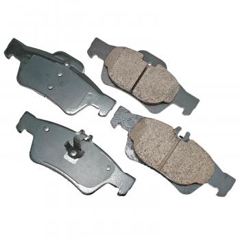Akebono EUR986 Disc Brake Pad product image 1 of 1