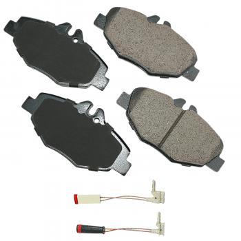 Akebono EUR987 Disc Brake Pad product image 1 of 1