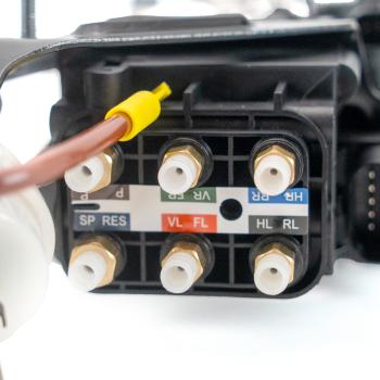 Arnott P3301 Suspension Air Compressor product image 5 of 6