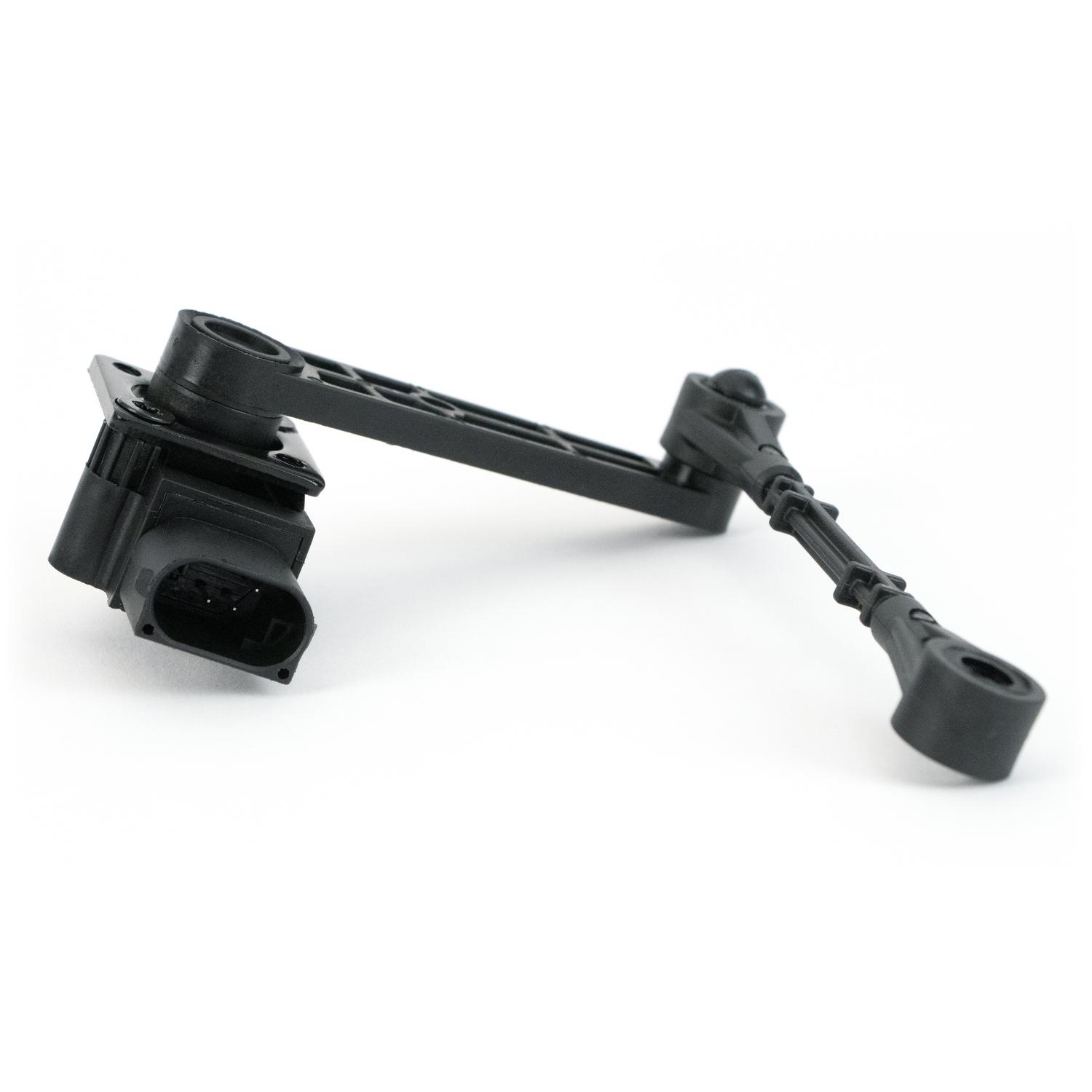 Arnott RH3877 - Headlight Level Sensor Arnott RH3877 Headlight Level Sensor product image 1 of 4