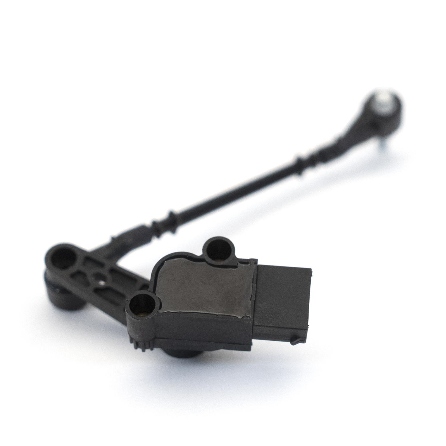 Arnott RH5061 - Headlight Level Sensor Arnott RH5061 Headlight Level Sensor product image 1 of 4