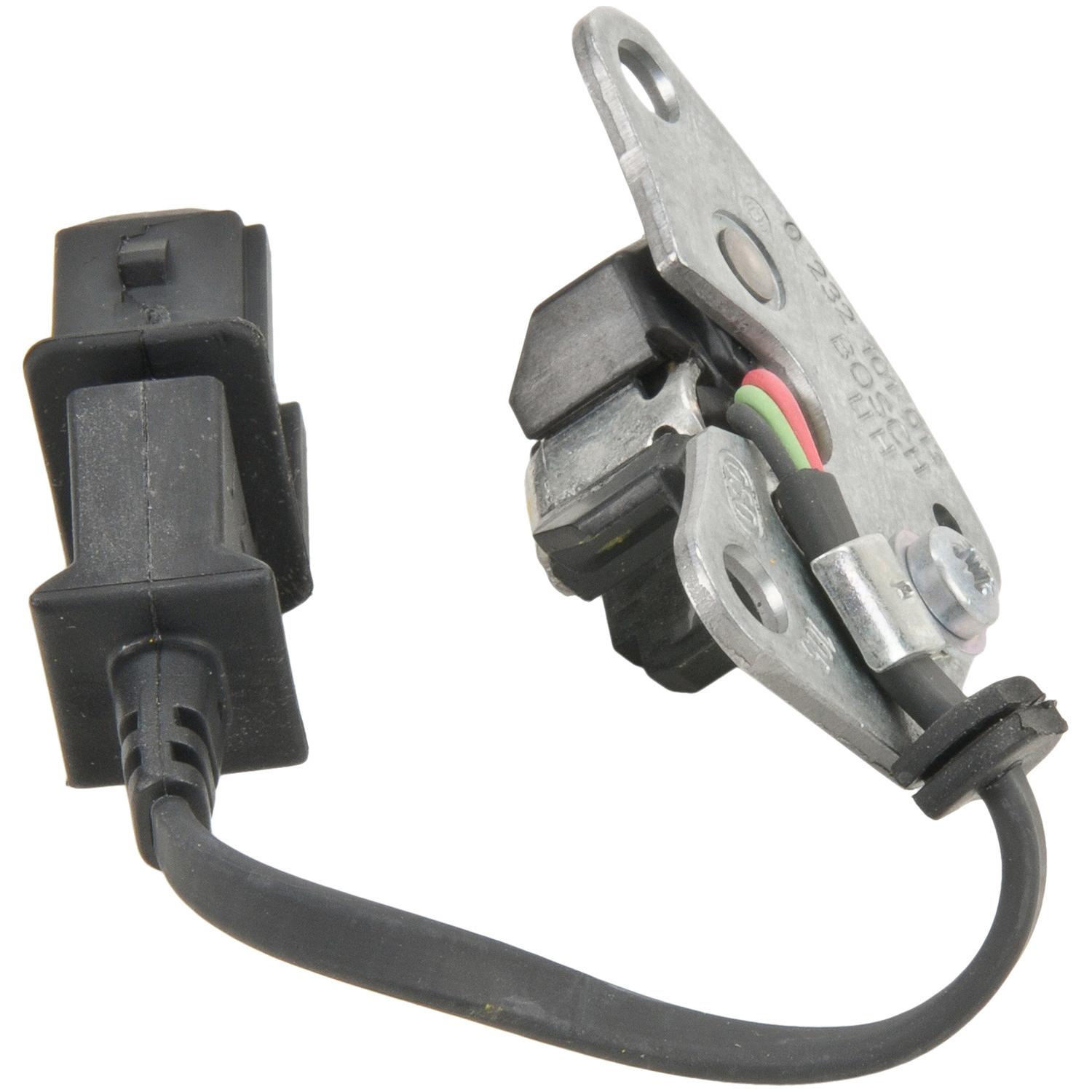 Bosch 0232101013 - Engine Camshaft Position Sensor Bosch 0232101013 Engine Camshaft Position Sensor product image 1 of 5