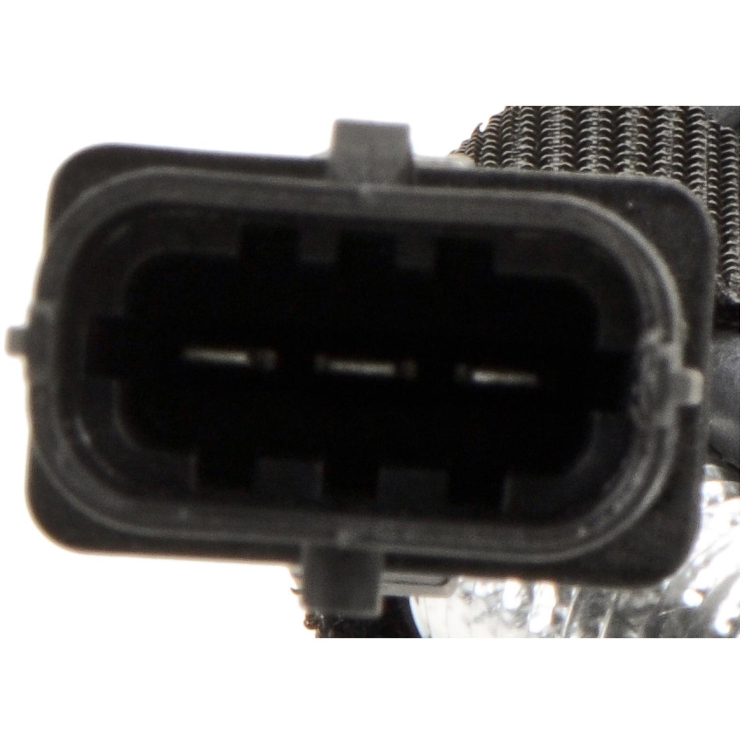 Bosch 0261210131 - Engine Crankshaft Position Sensor Bosch 0261210131 Engine Crankshaft Position Sensor product image 1 of 4