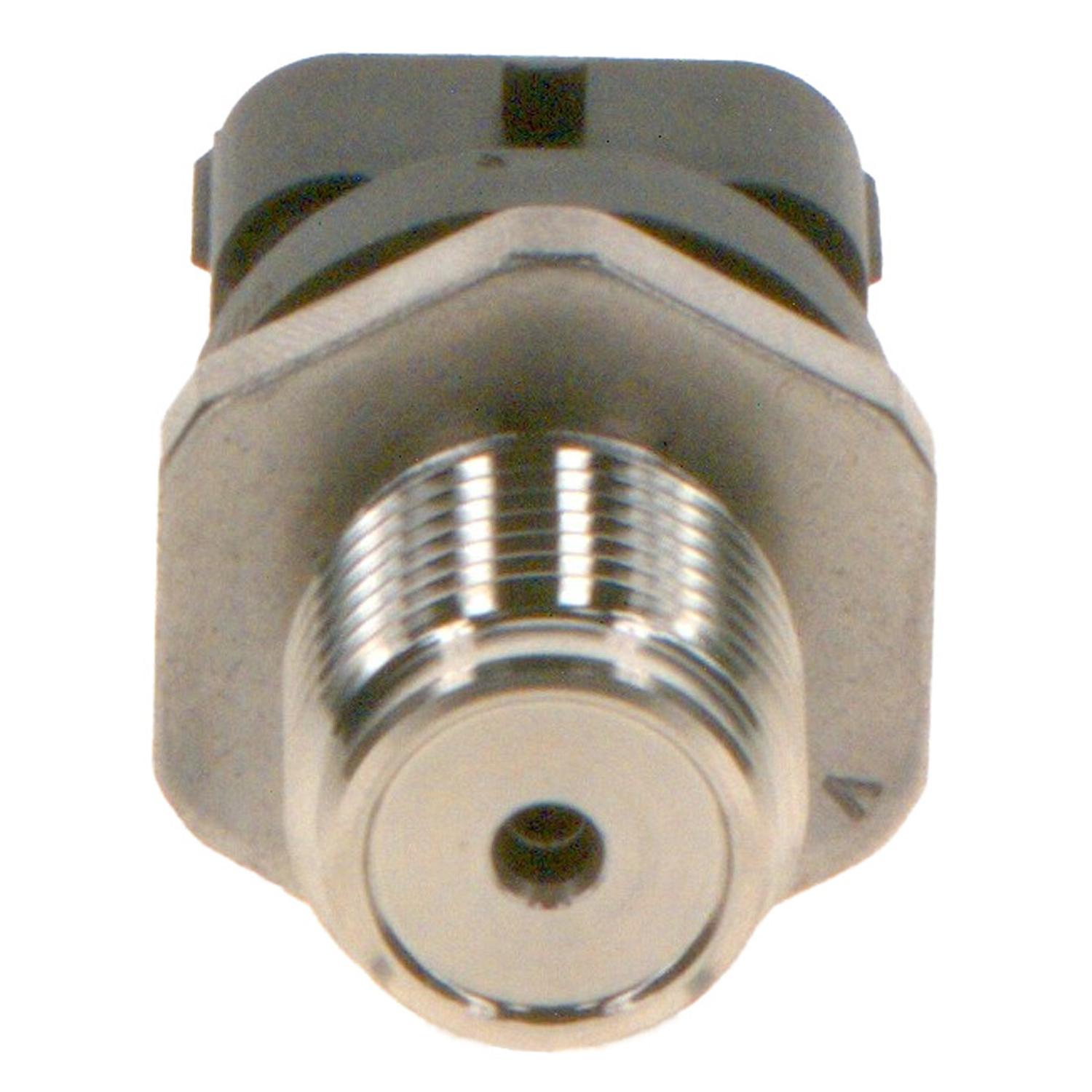 Bosch 0281006117 Fuel Injection Fuel Rail Pressure Sensor product image 1 of 5