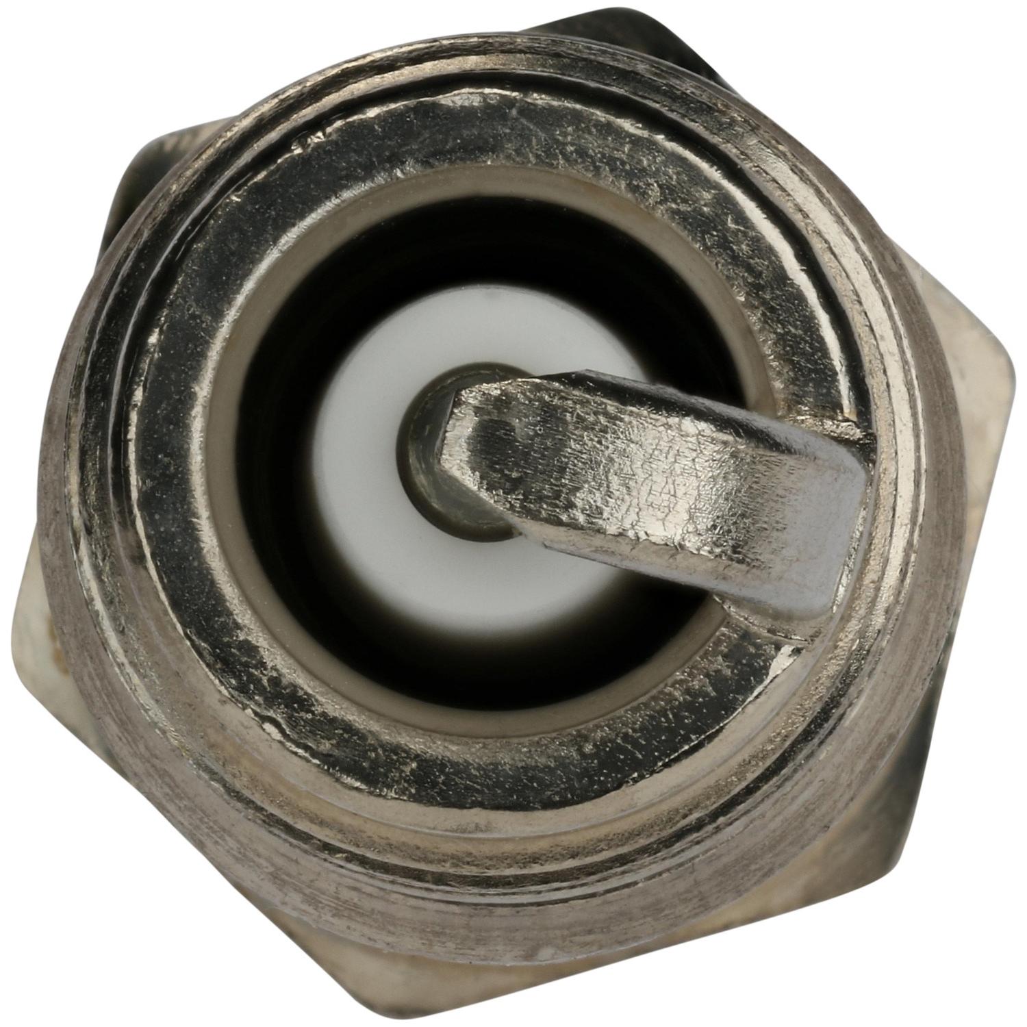 Bosch 9660 - Spark Plug Bosch 9660 Spark Plug product image 3 of 3