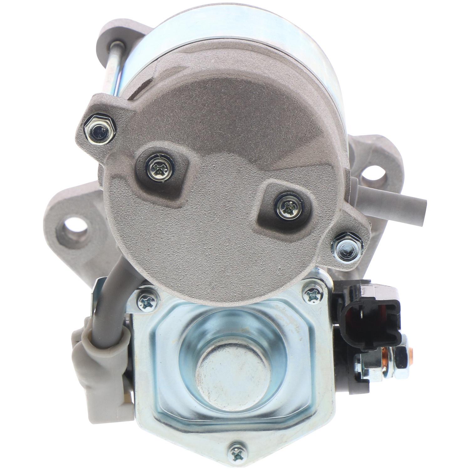 Bosch SR3241N - Starter Motor Bosch SR3241N Starter Motor product image 1 of 5