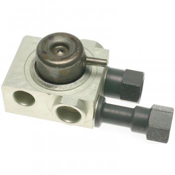 BWD 22870 - Fuel Injection Pressure Regulator BWD 22870 Fuel Injection Pressure Regulator product image 2 of 3