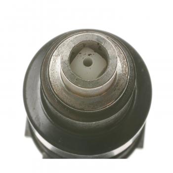 BWD 27530 - Fuel Injector BWD 27530 Fuel Injector product image 1 of 3