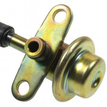 BWD 32554 Fuel Injection Pressure Damper product image 1 of 8