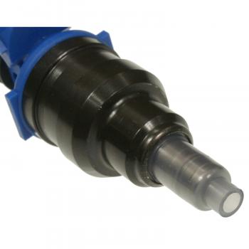 BWD 57104 Fuel Injector product image 1 of 3