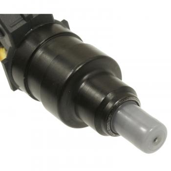 BWD 57526 Fuel Injector product image 1 of 4