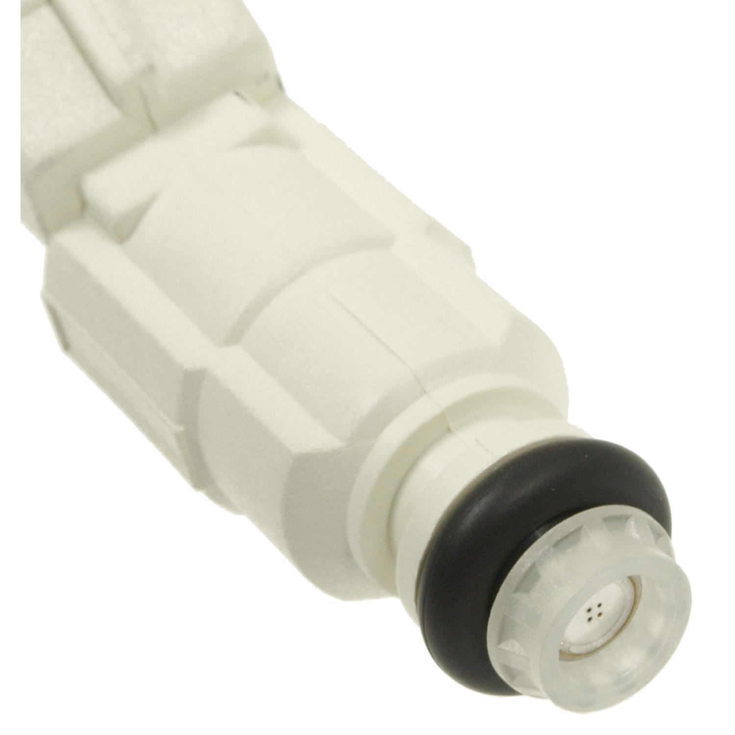 BWD 57833 - Fuel Injector BWD 57833 Fuel Injector product image 1 of 3
