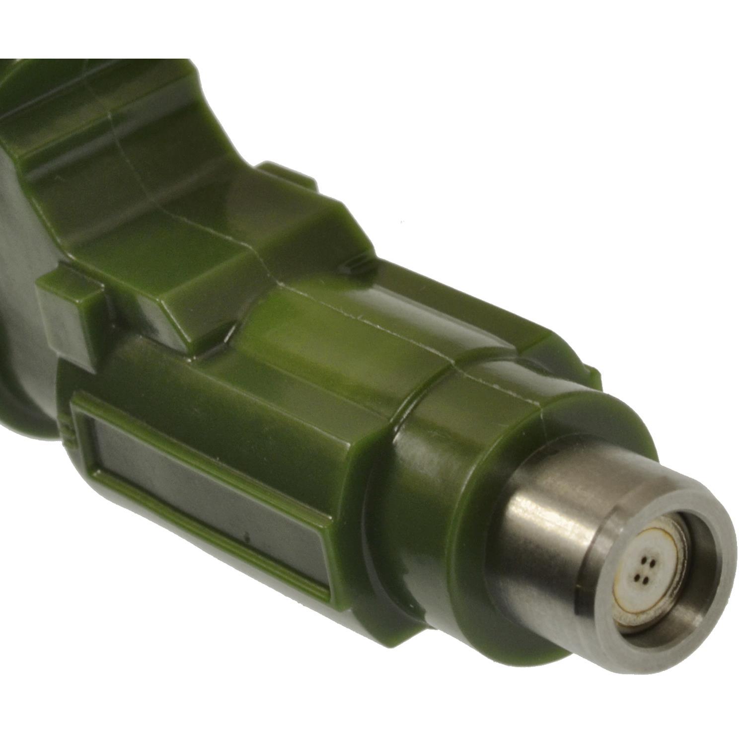 BWD 67574 - Fuel Injector BWD 67574 Fuel Injector product image 1 of 3