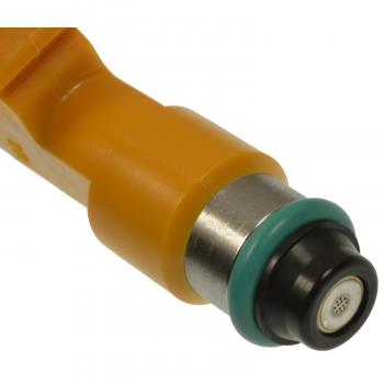 BWD 67623 Fuel Injector product image 1 of 3