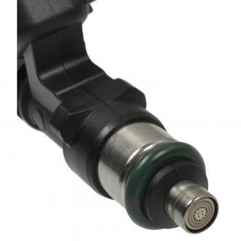BWD 67770 Fuel Injector product image 1 of 3