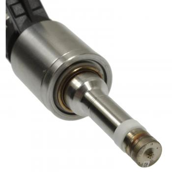 BWD 67796 Fuel Injector product image 1 of 3