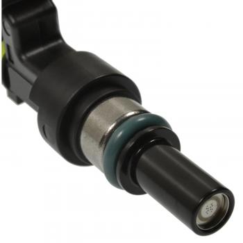 BWD 67797 Fuel Injector product image 1 of 3