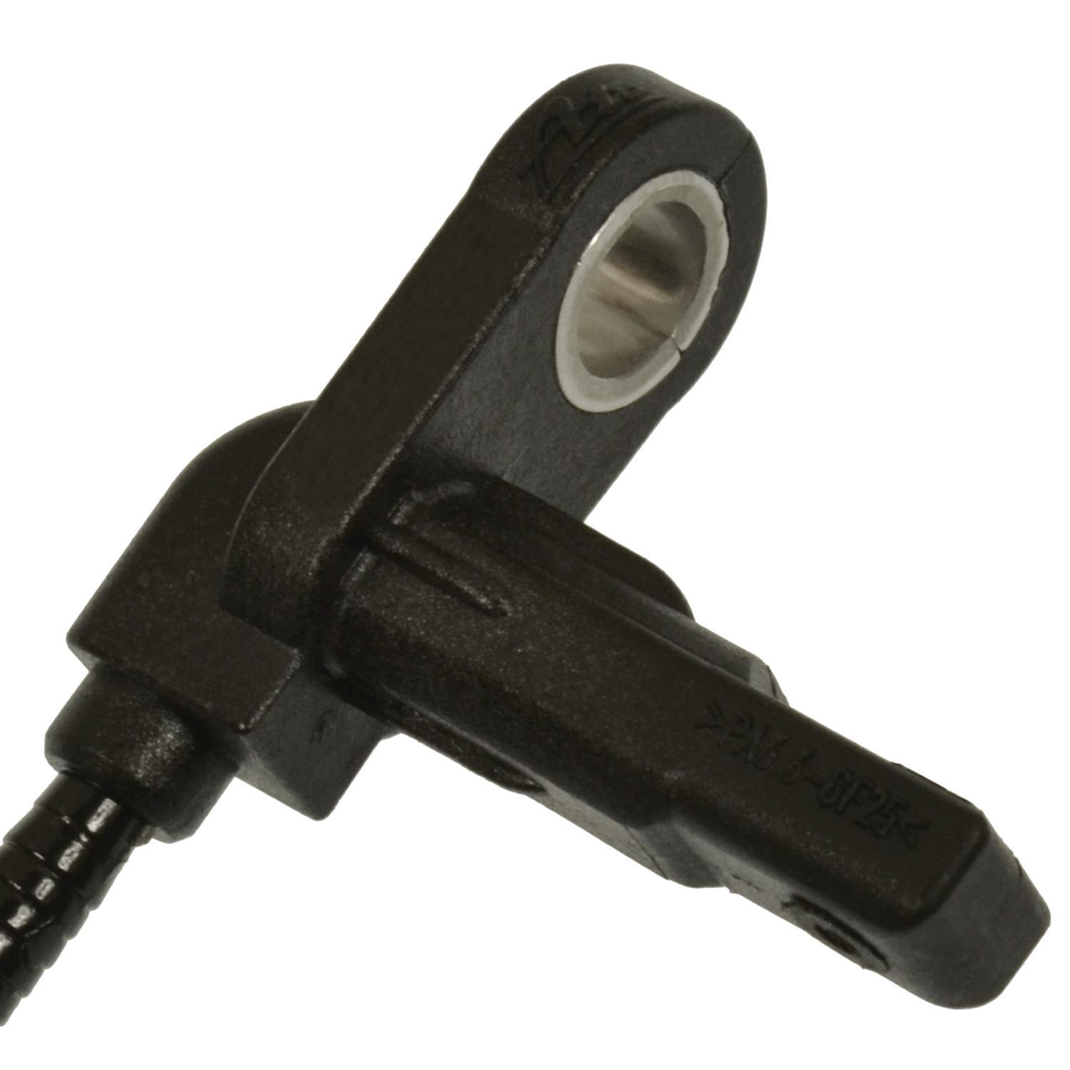 BWD ABS3082 - ABS Wheel Speed Sensor BWD ABS3082 ABS Wheel Speed Sensor product image 1 of 3